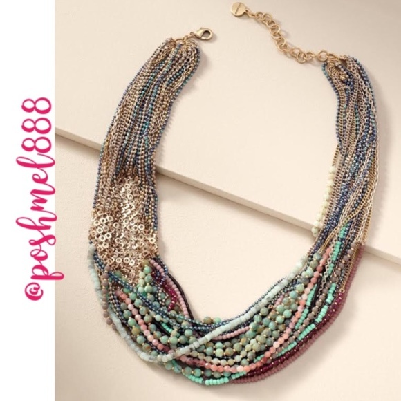 :: Stella & Dot Gorgeous!! Mae Statement Necklace - Picture 6 of 10